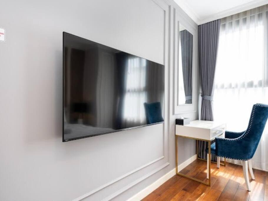 The Rixx Downtown Apartment@D1/Pool/Gym/Operahouse Thành Pho Ho Chí Minh Esterno foto
